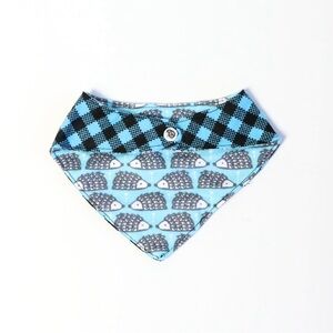 Dog neck bandana blue plaid hedgehog puppy pet cute stylish NWOT scarf reversibl